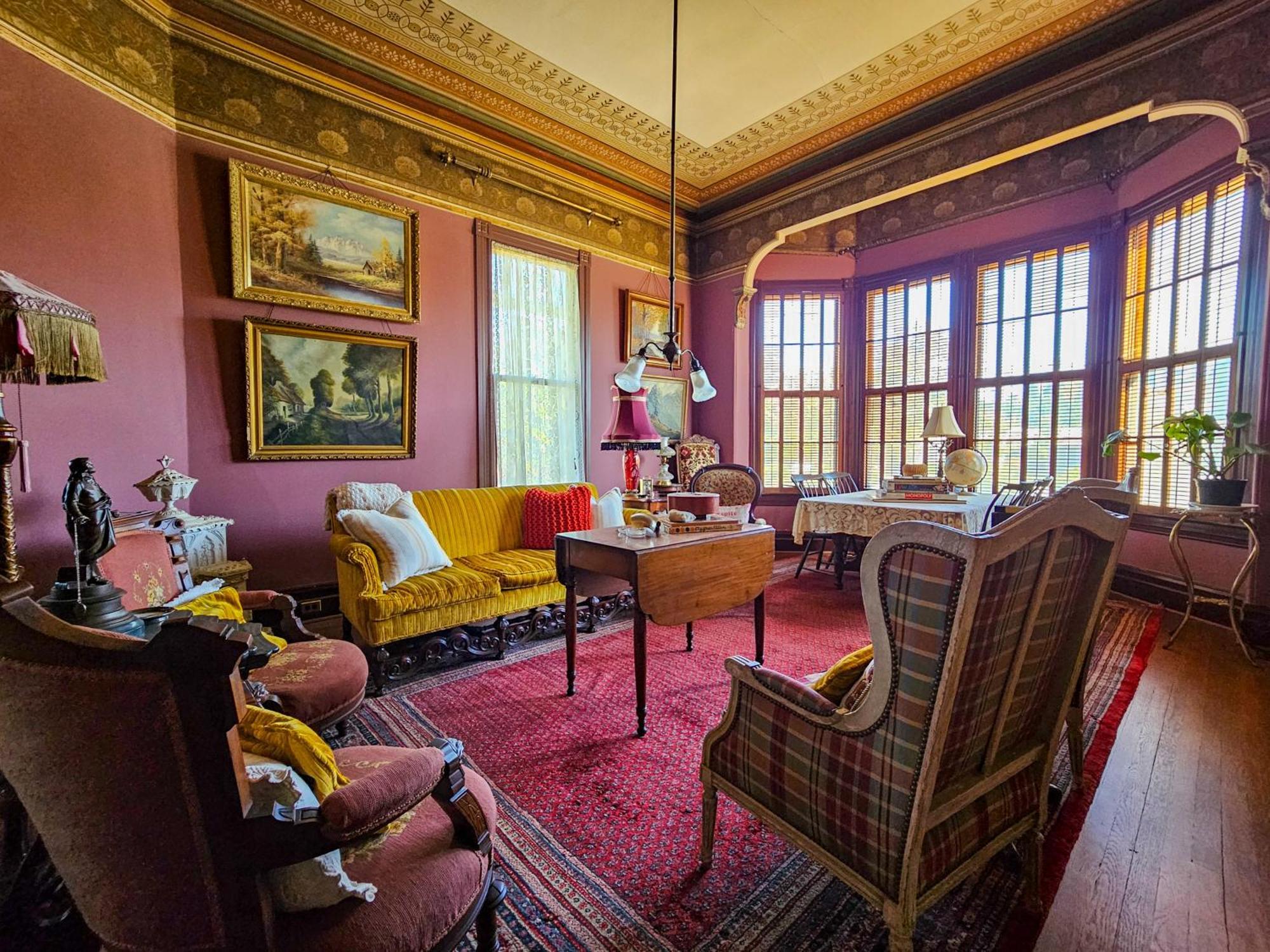 The Jd Hyde Historic Inn Visalia Extérieur photo