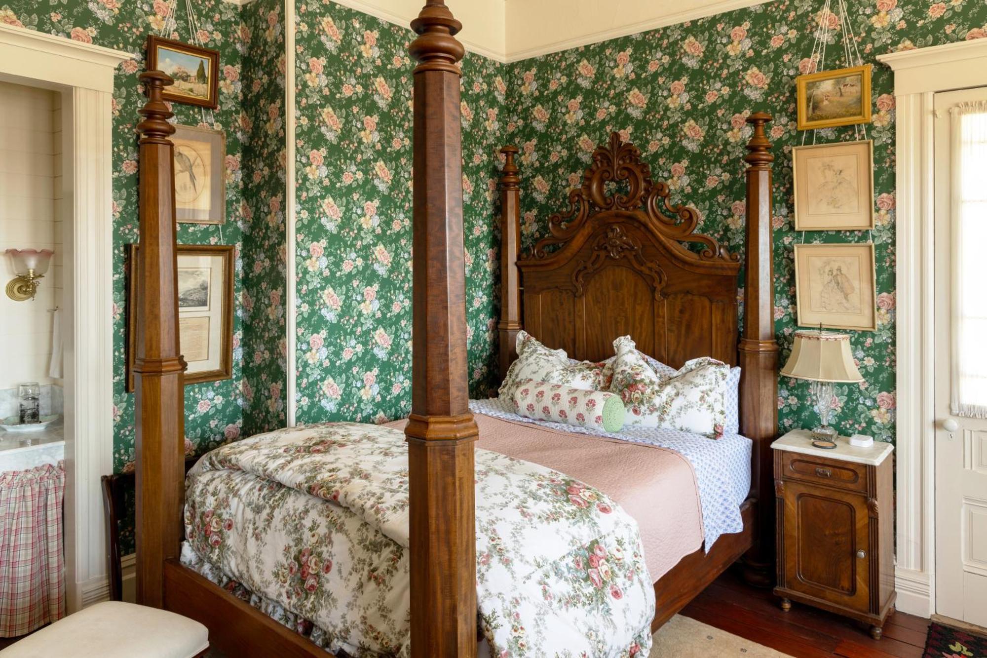 The Jd Hyde Historic Inn Visalia Extérieur photo