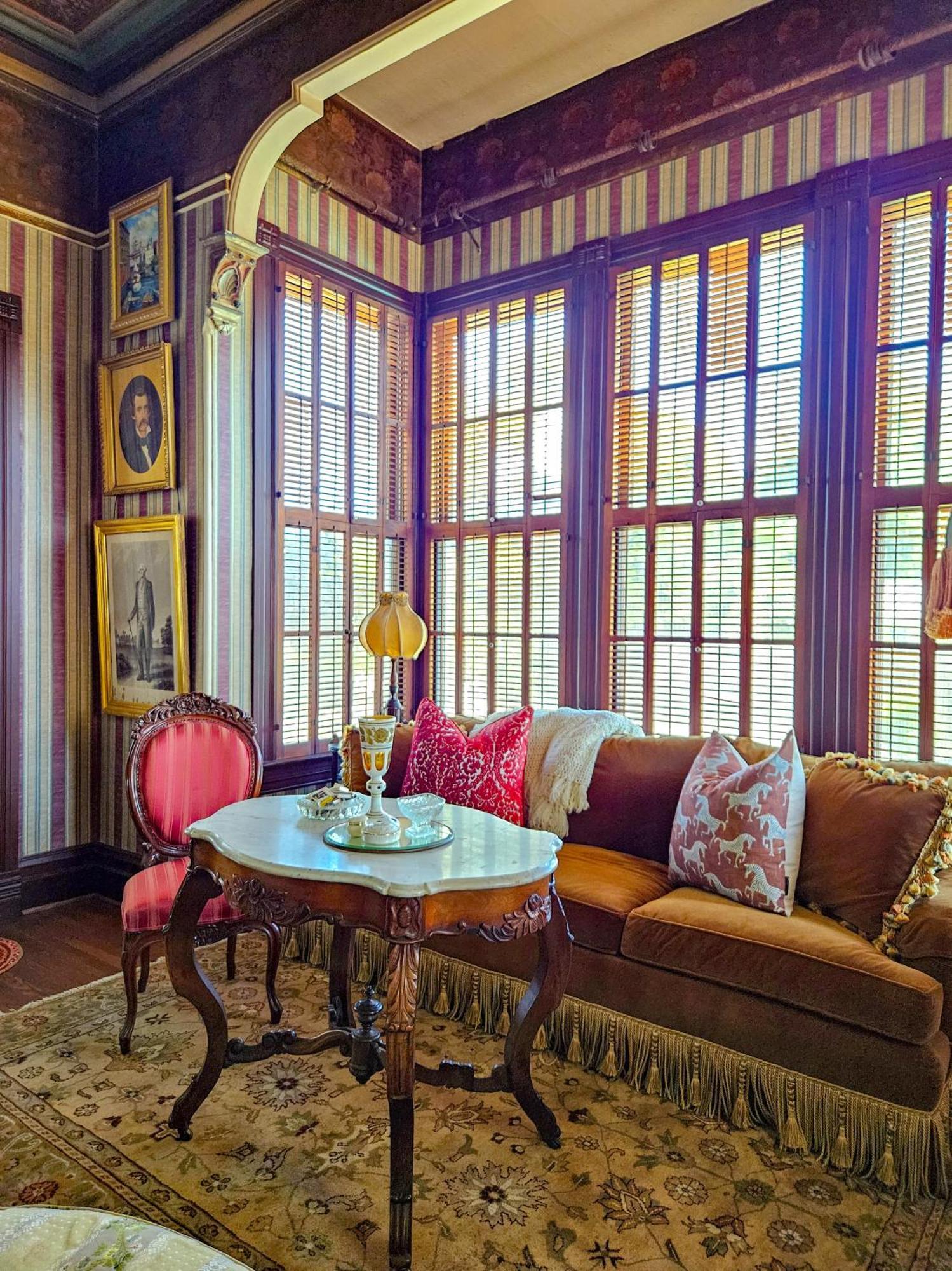 The Jd Hyde Historic Inn Visalia Extérieur photo