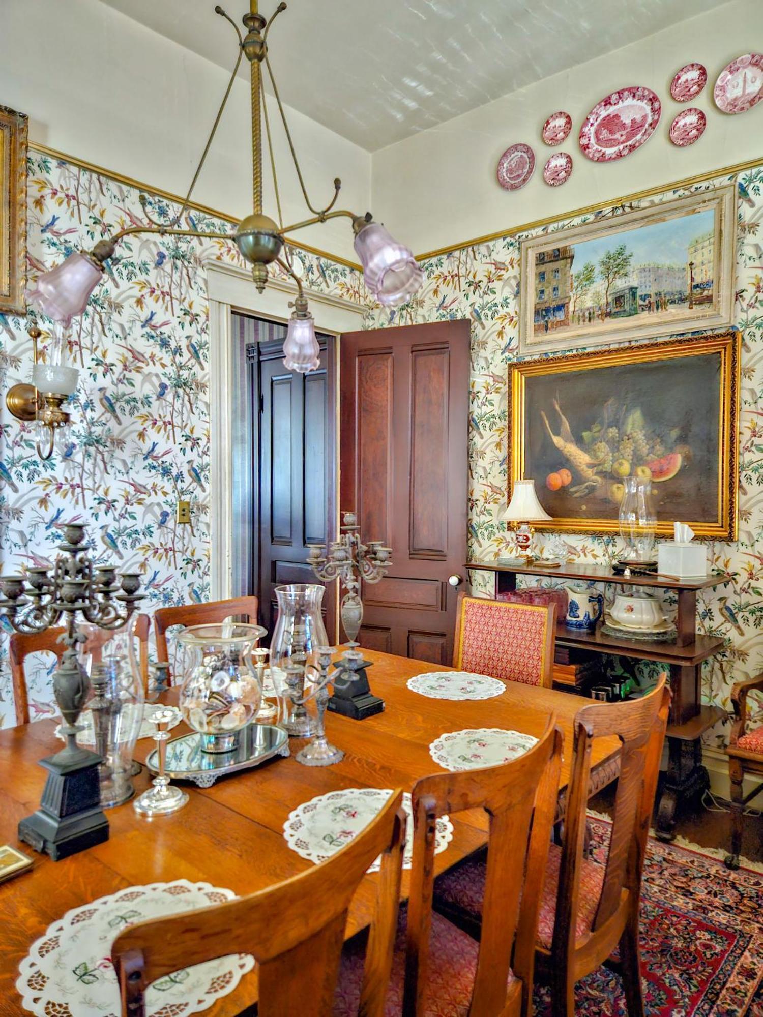 The Jd Hyde Historic Inn Visalia Extérieur photo