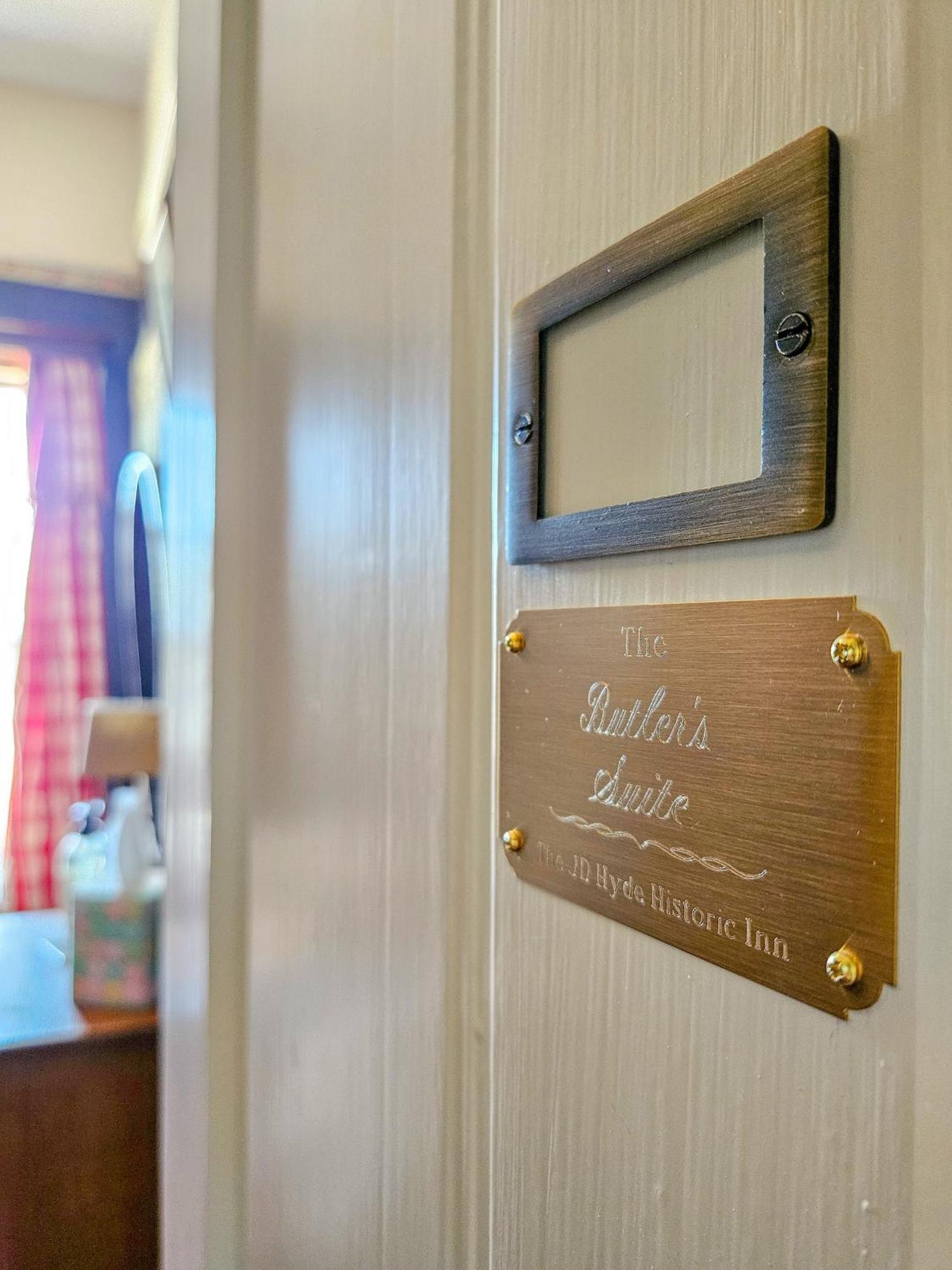 The Jd Hyde Historic Inn Visalia Extérieur photo